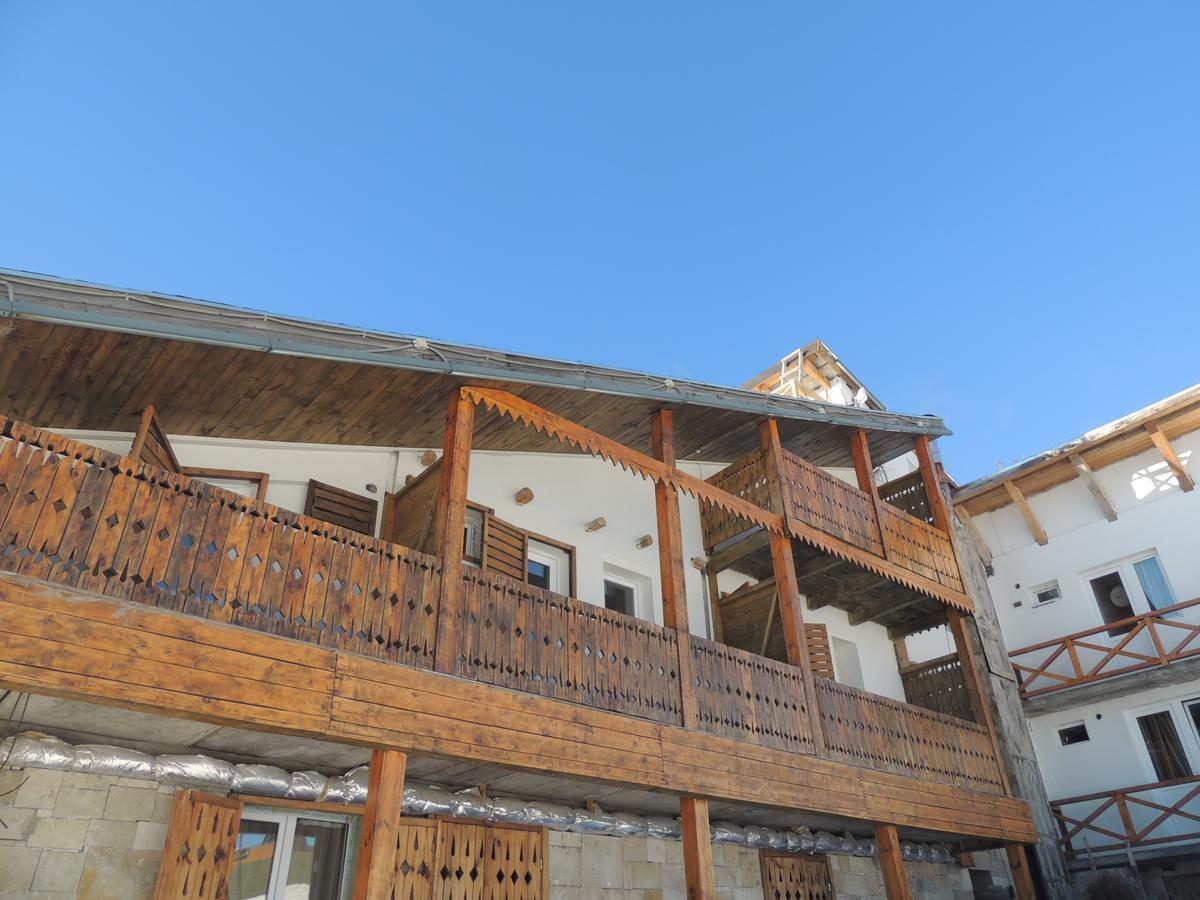 Mountain View Hotel Gudauri Exterior photo