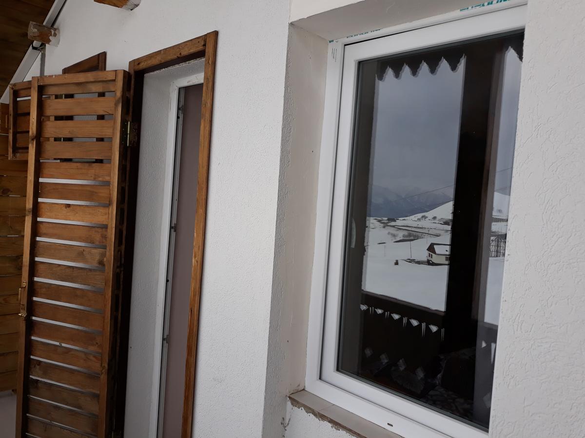 Mountain View Hotel Gudauri Exterior photo